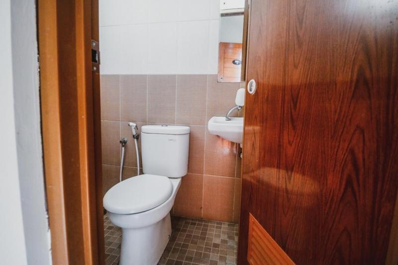 Reddoorz Plus Near Semanggi Τζακάρτα Δωμάτιο φωτογραφία